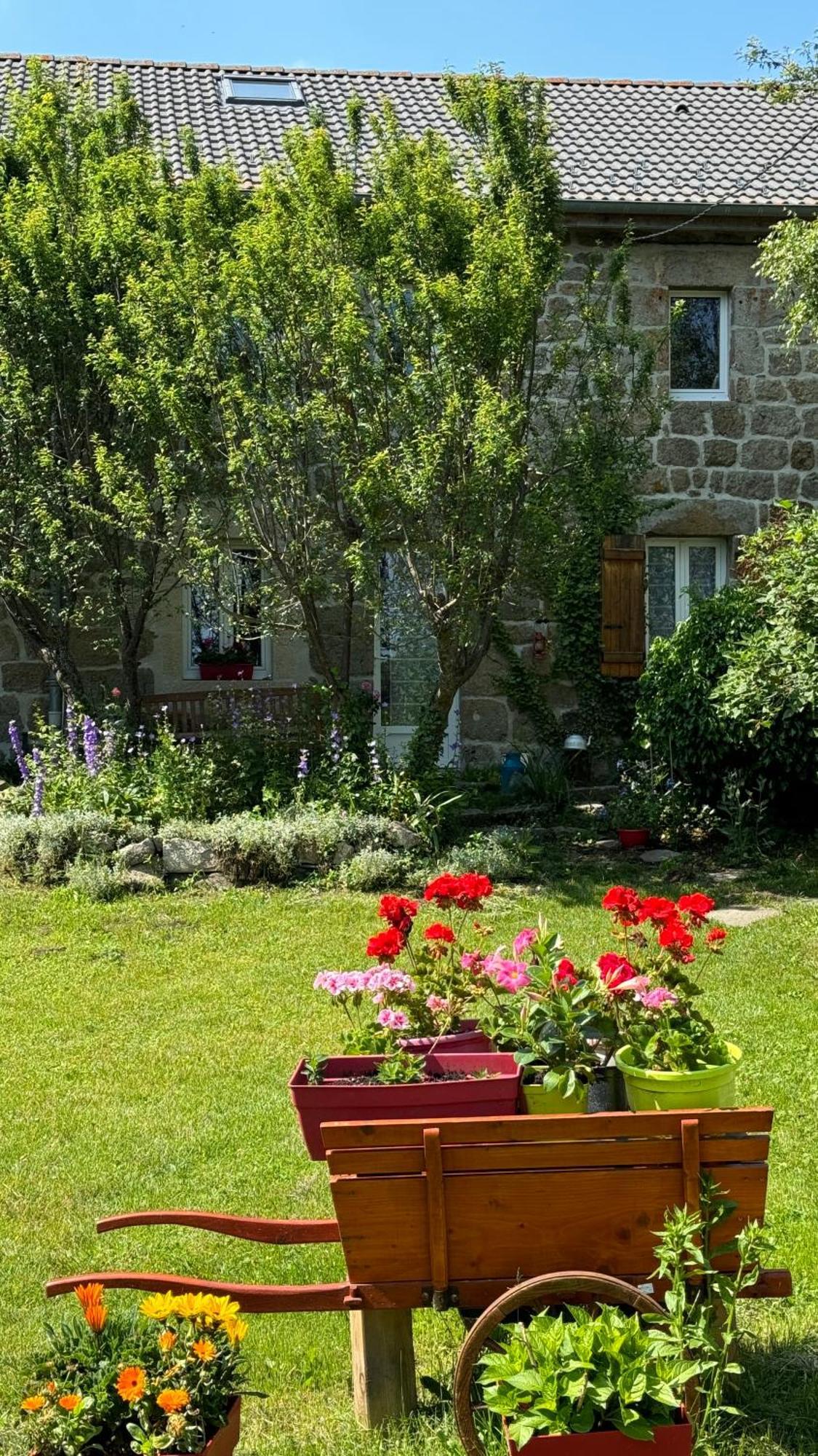 Le Mazel Villa Saint-Agrève Eksteriør billede